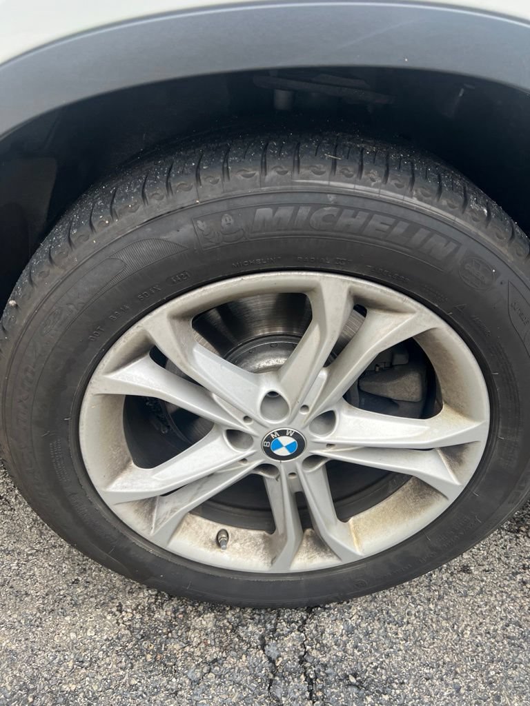 Used 2018 BMW X3 xDrive30i AWD/4WD image 2