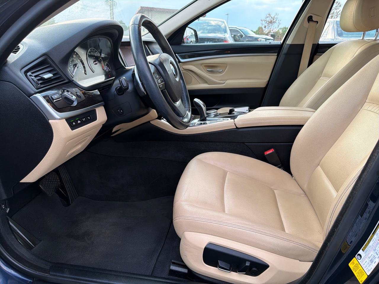Used 2016 BMW 528i Sedan RWD image 16