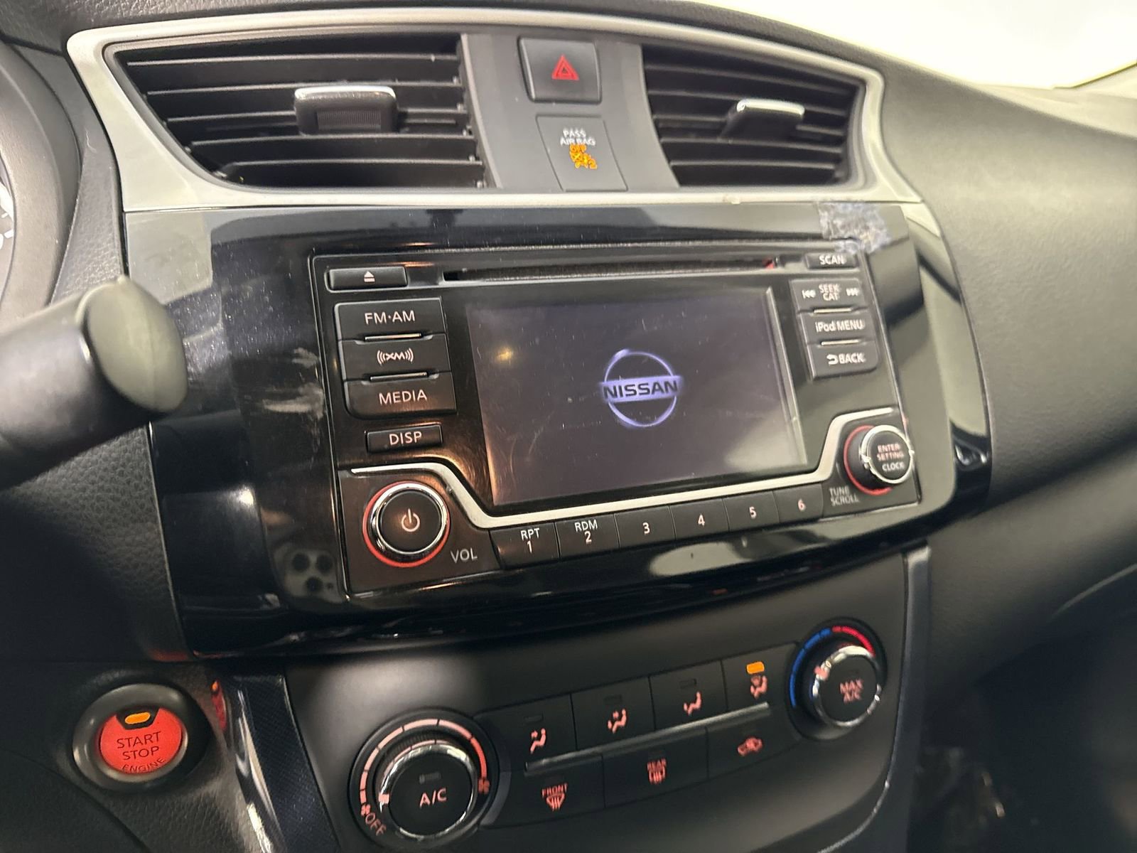 Used 2017 Nissan Sentra SR w/ SR Midnight Edition image 6