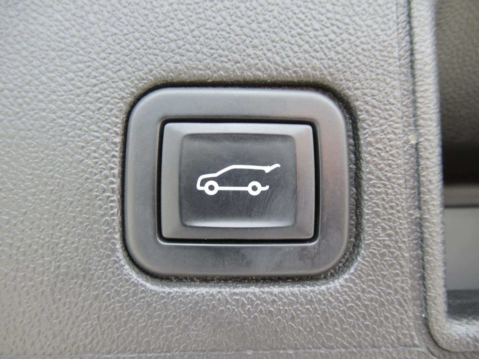 Used 2022 GMC Terrain SLT FWD image 34