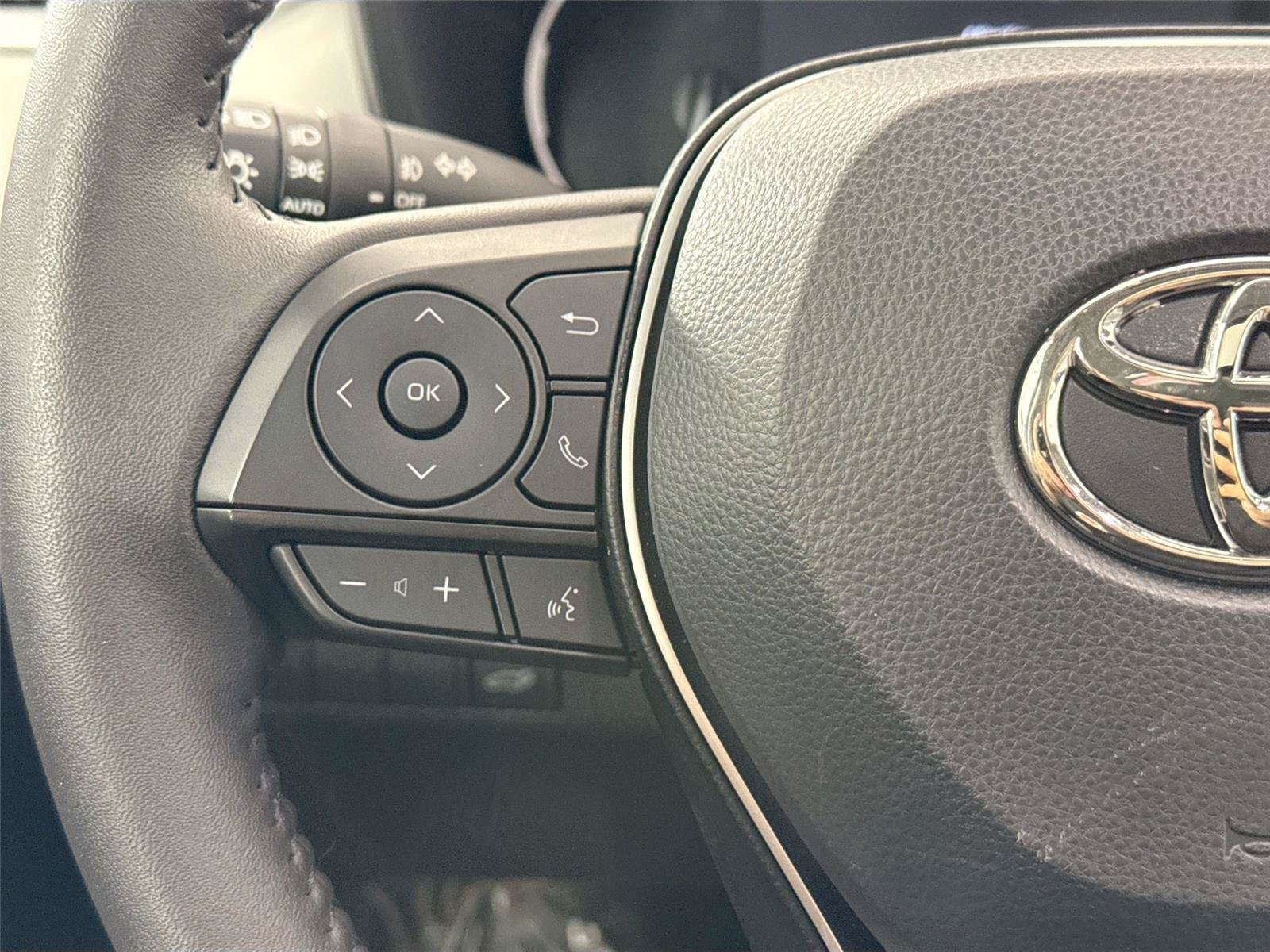 Certified 2025 Toyota RAV4 XLE Premium FWD image 17
