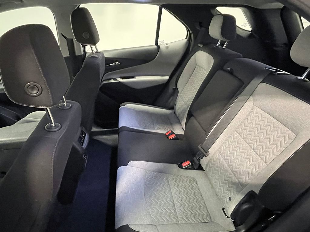 Used 2023 Chevrolet Equinox LS image 21