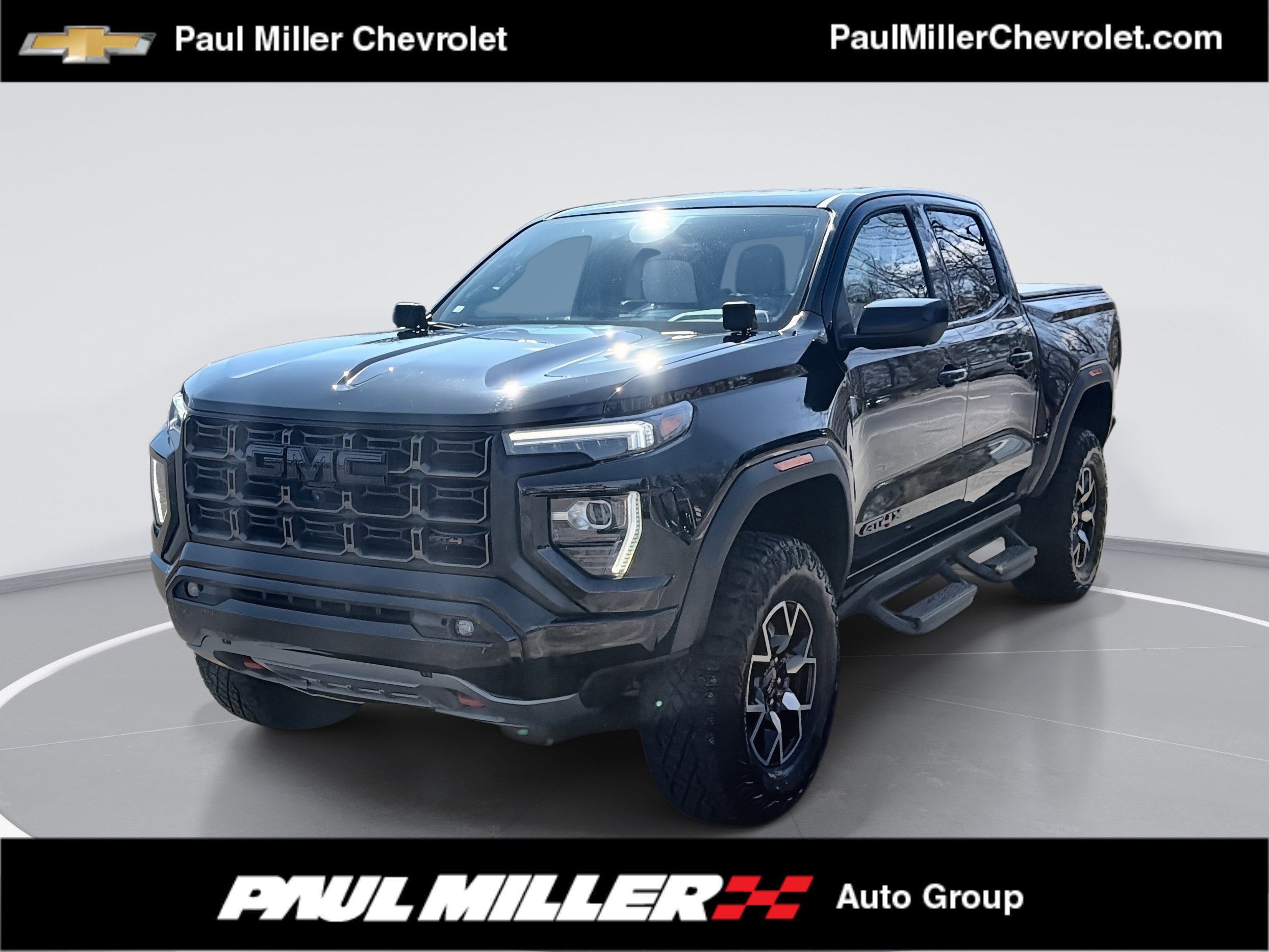 Certified 2024 GMC Canyon AT4X image 1