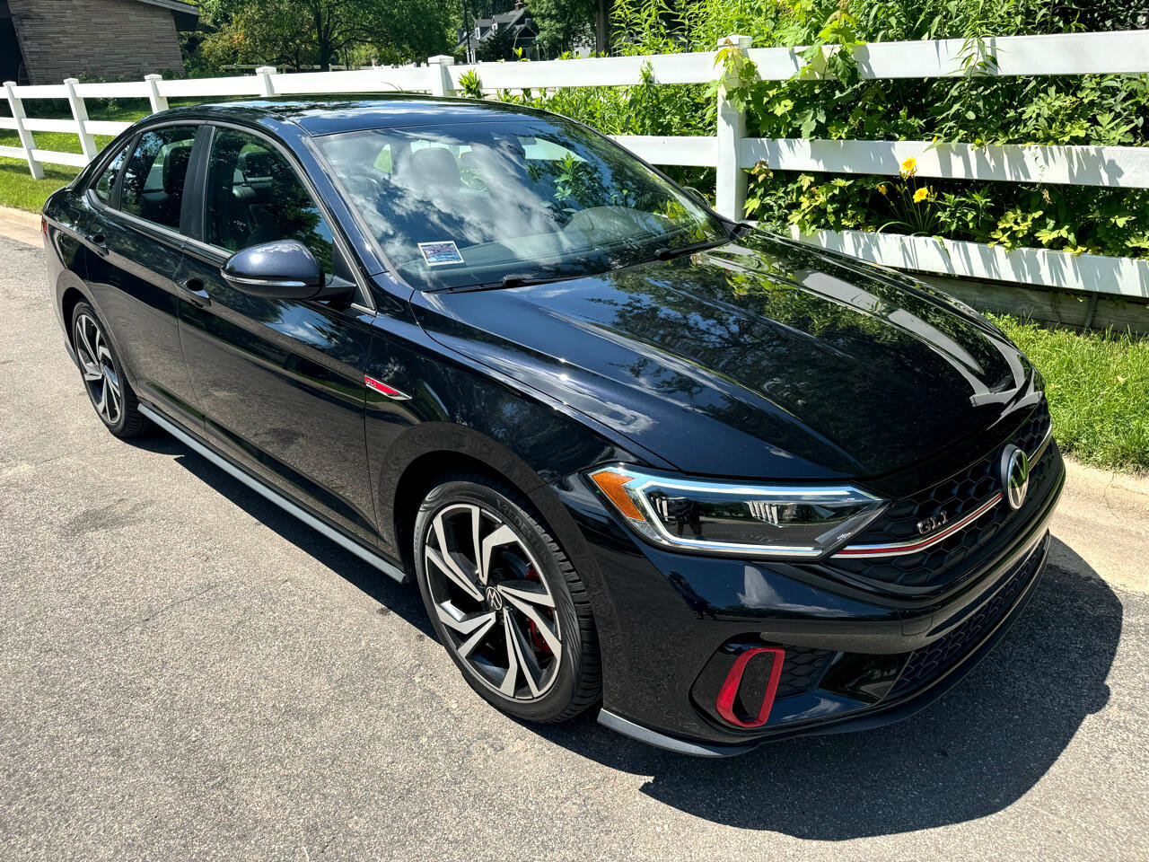 Used 2022 Volkswagen Jetta GLI Autobahn image 22