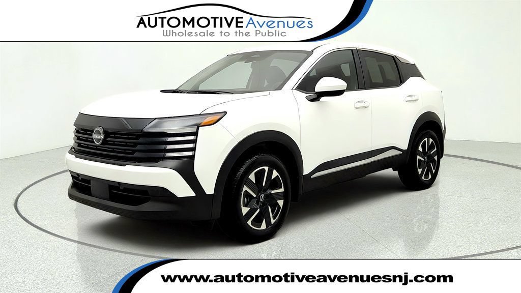Used 2025 Nissan Kicks SV