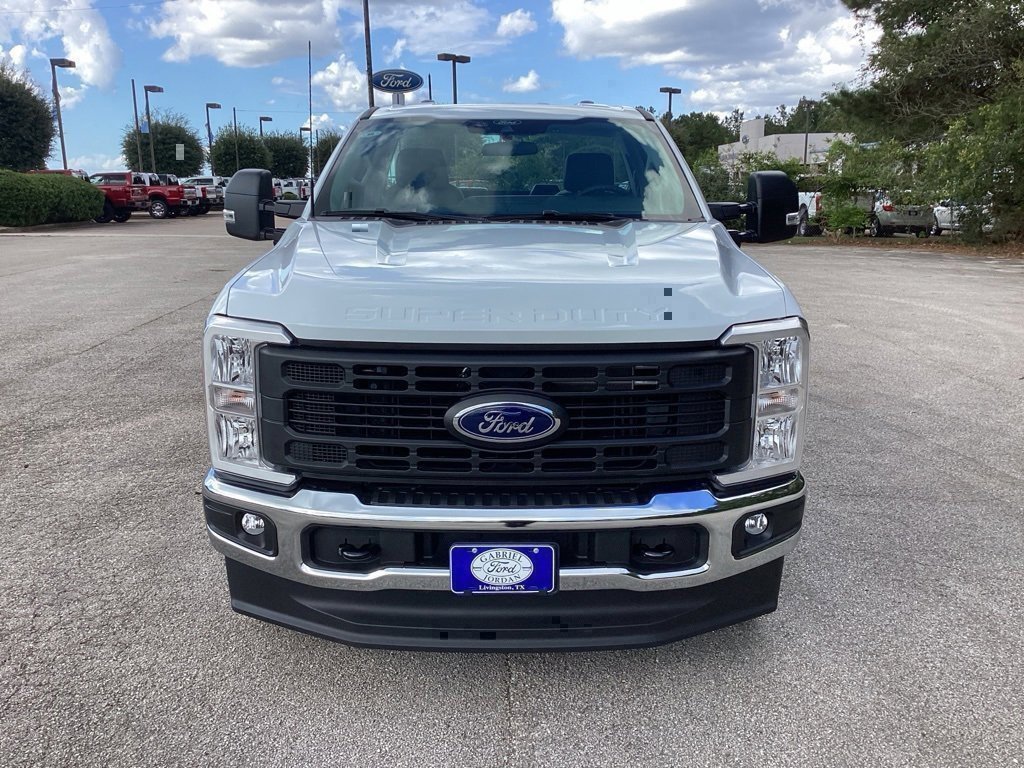 New 2025 Ford F250 XL w/ FX4 Off-Road Package image 2
