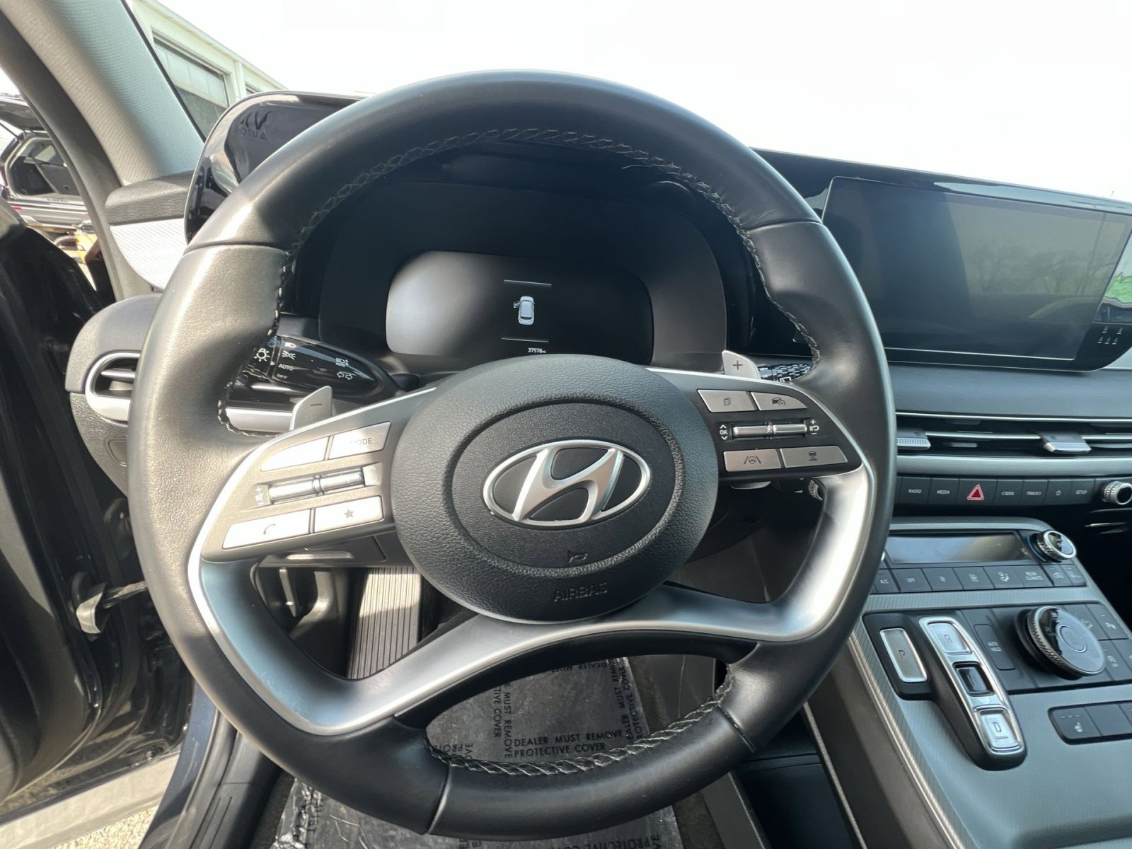 Used 2025 Hyundai Palisade SEL AWD/4WD image 16