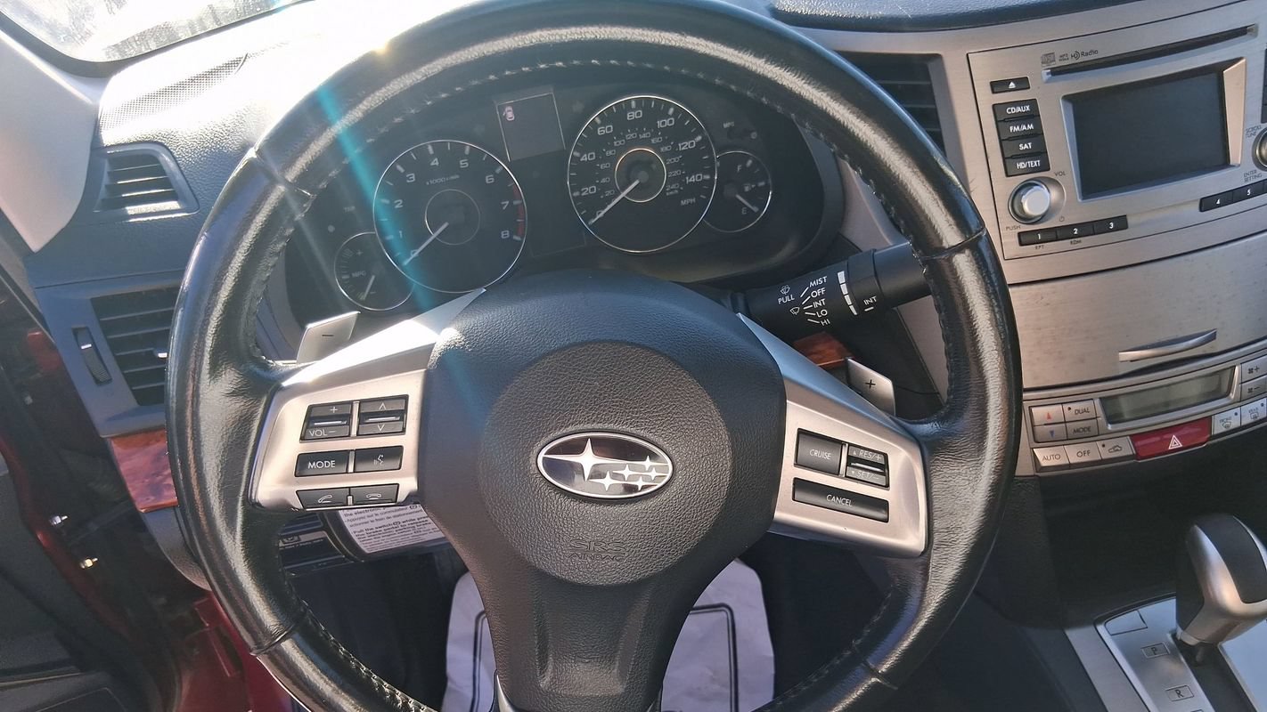 Used 2012 Subaru Legacy 2.5i Limited AWD/4WD image 15