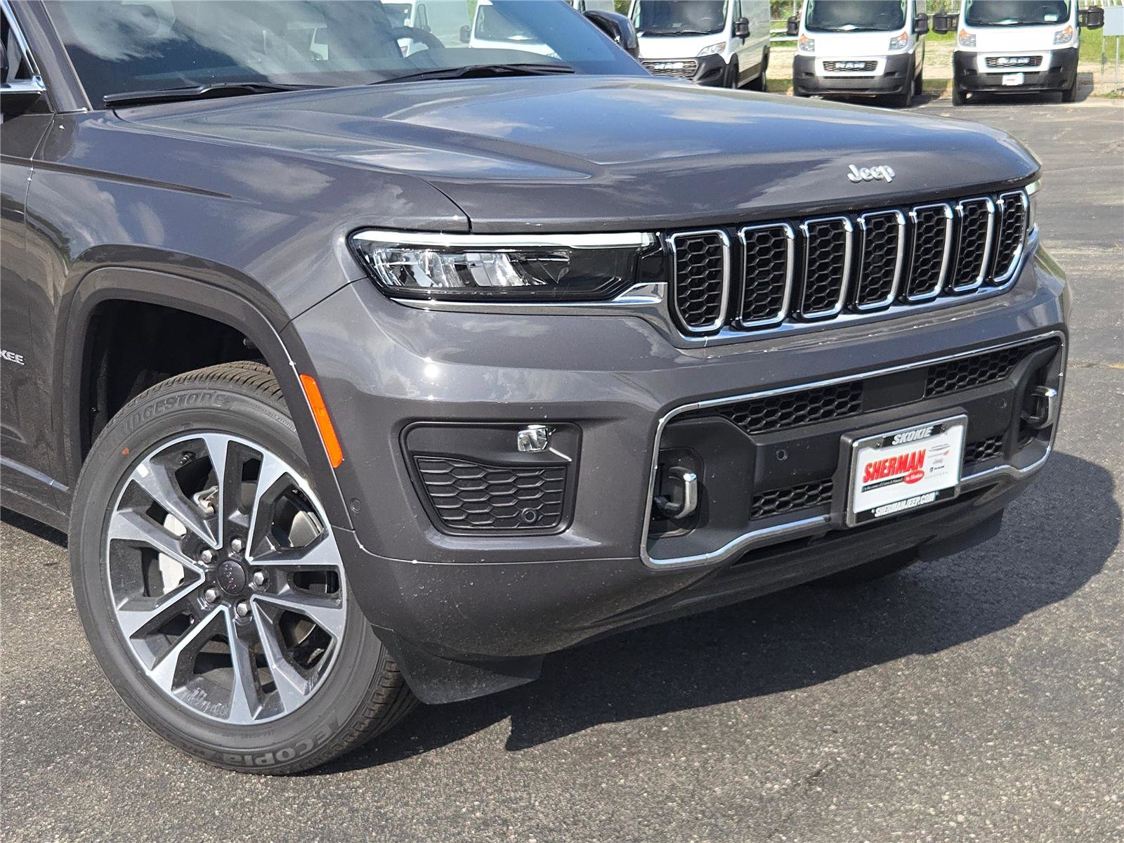 New 2025 Jeep Grand Cherokee Overland w/ Trailer Tow Package image 2