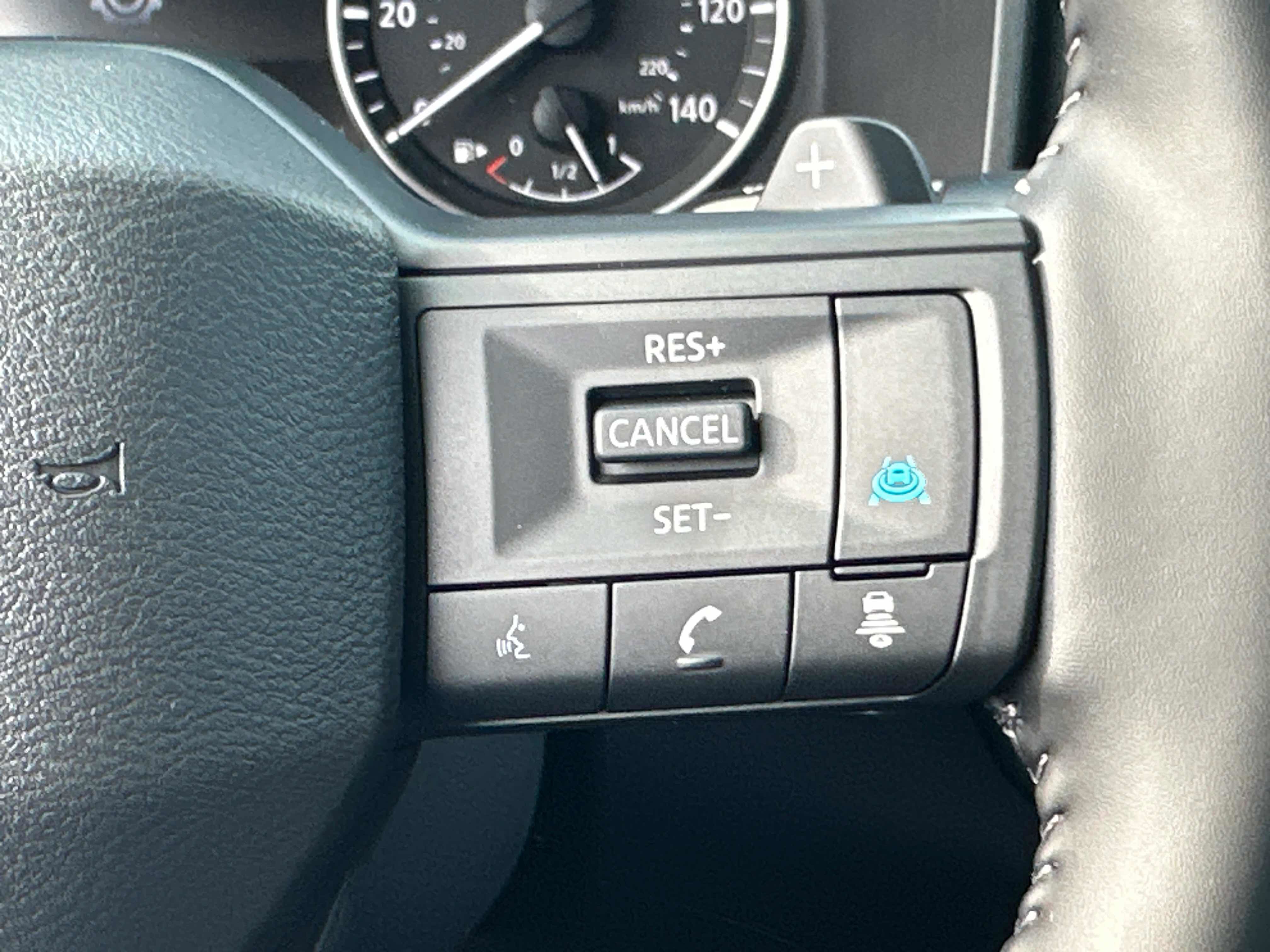 New 2026 Nissan Rogue SV w/ Cold Weather Package AWD/4WD image 38