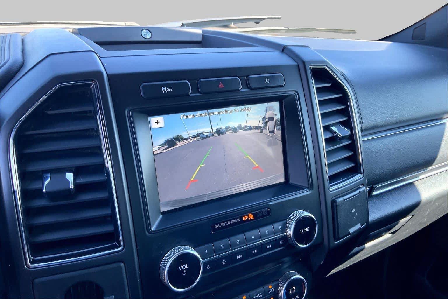 Used 2018 Ford Expedition Max Limited RWD image 26