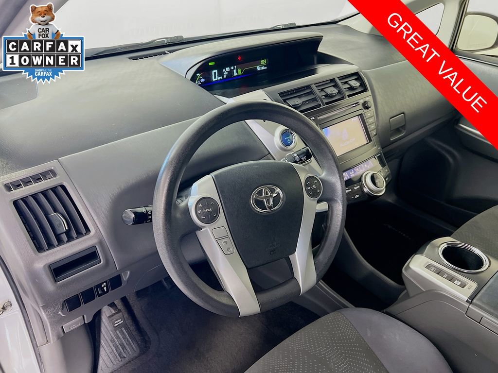 Used 2013 Toyota Prius V Two FWD image 9