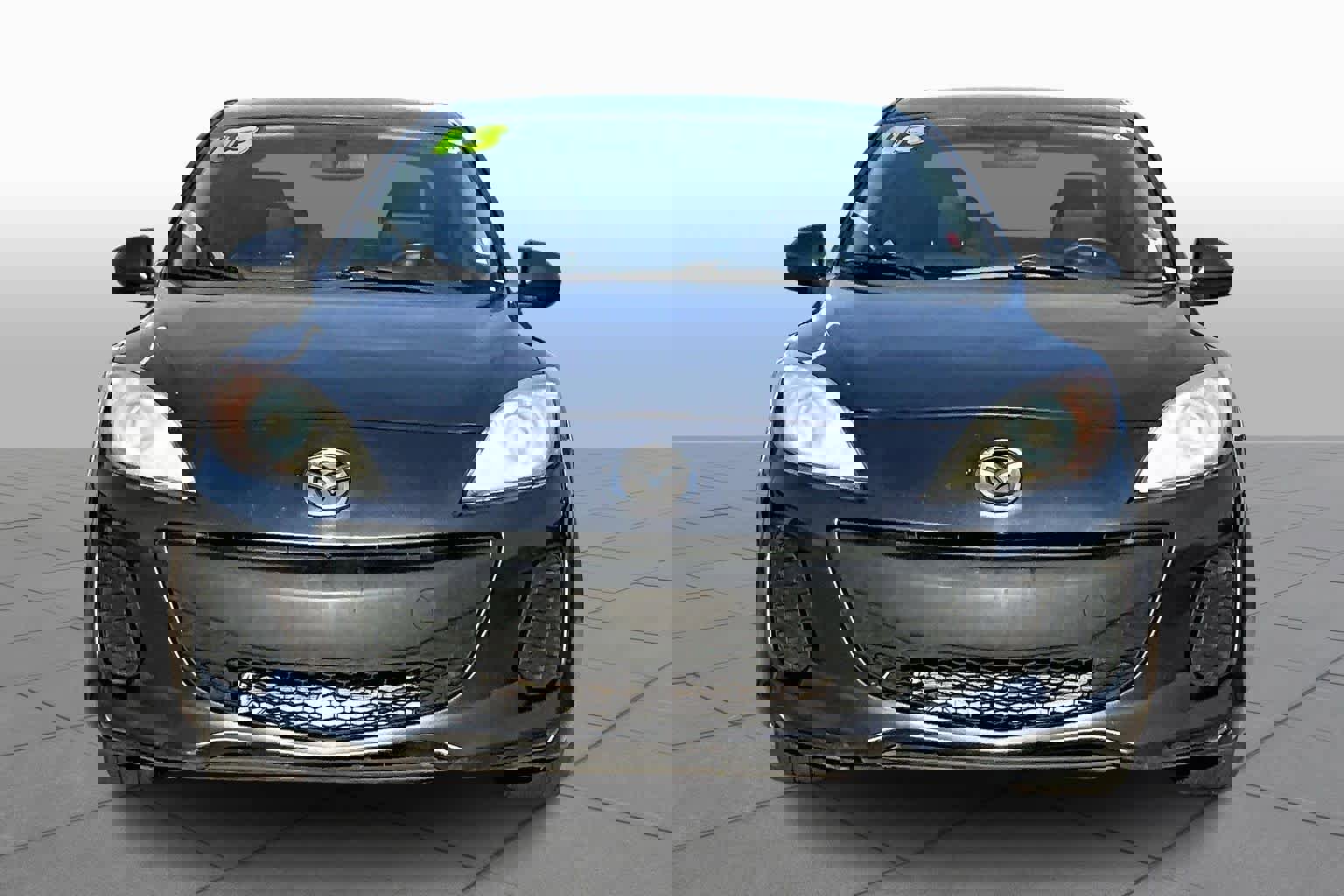 Used 2013 MAZDA MAZDA3 i Grand Touring image 4