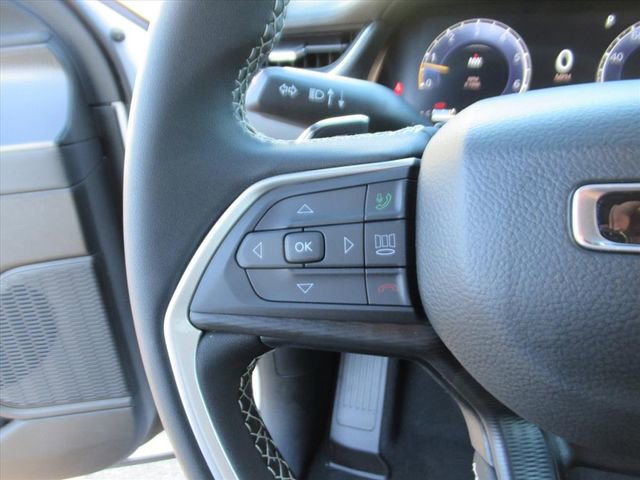 New 2025 Jeep Grand Cherokee Laredo image 18