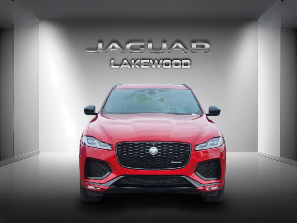 Certified 2025 Jaguar F-PACE R-Dynamic S AWD/4WD image 6