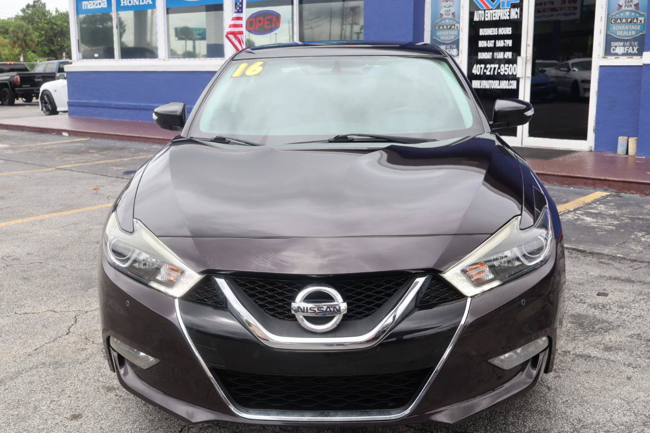 Used 2016 Nissan Maxima SR FWD image 9