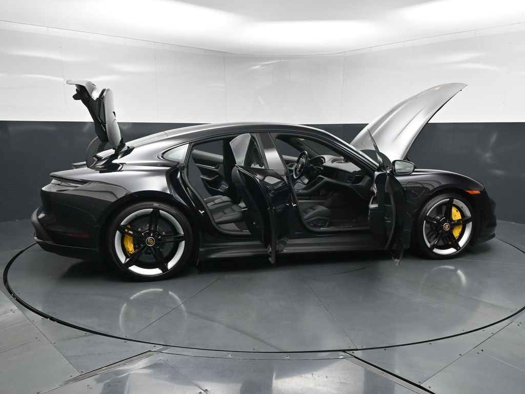 Certified 2024 Porsche Taycan Turbo S w/ Premium Package AWD/4WD image 36