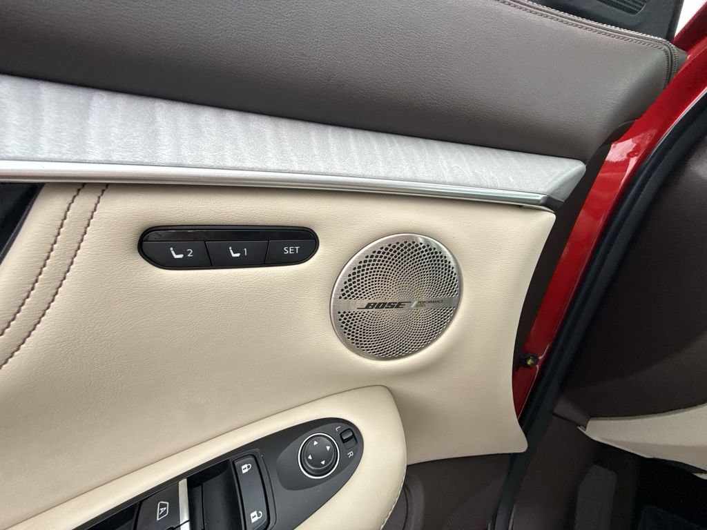 Used 2019 INFINITI QX50 Essential w/ Sensory Package AWD/4WD image 31
