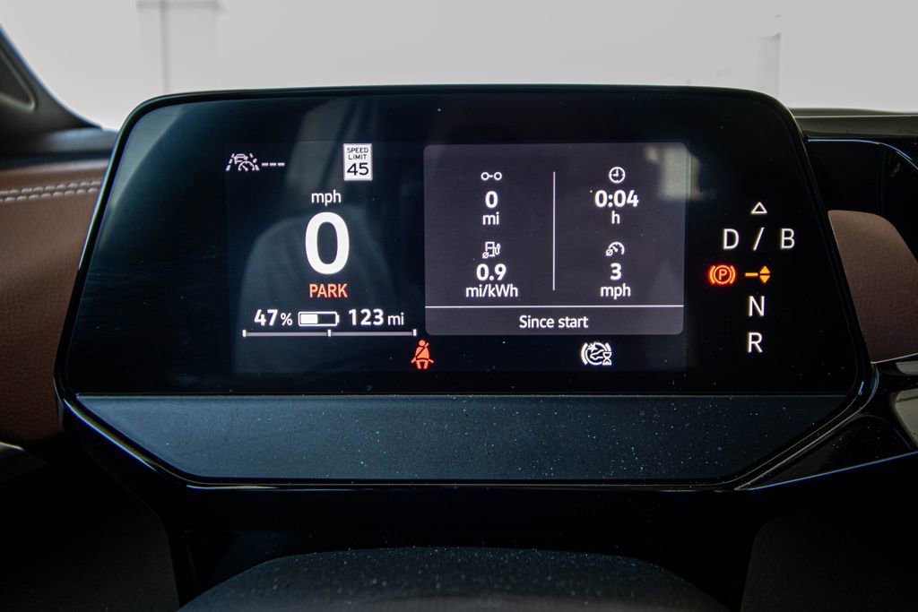 Certified 2022 Volkswagen ID.4 Pro S w/ Gradient Package image 37