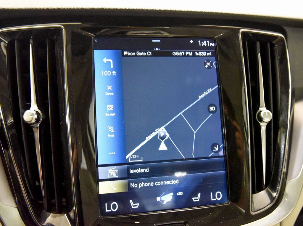 Used 2020 Volvo S60 T6 Momentum w/ Protection Package Premier image 2