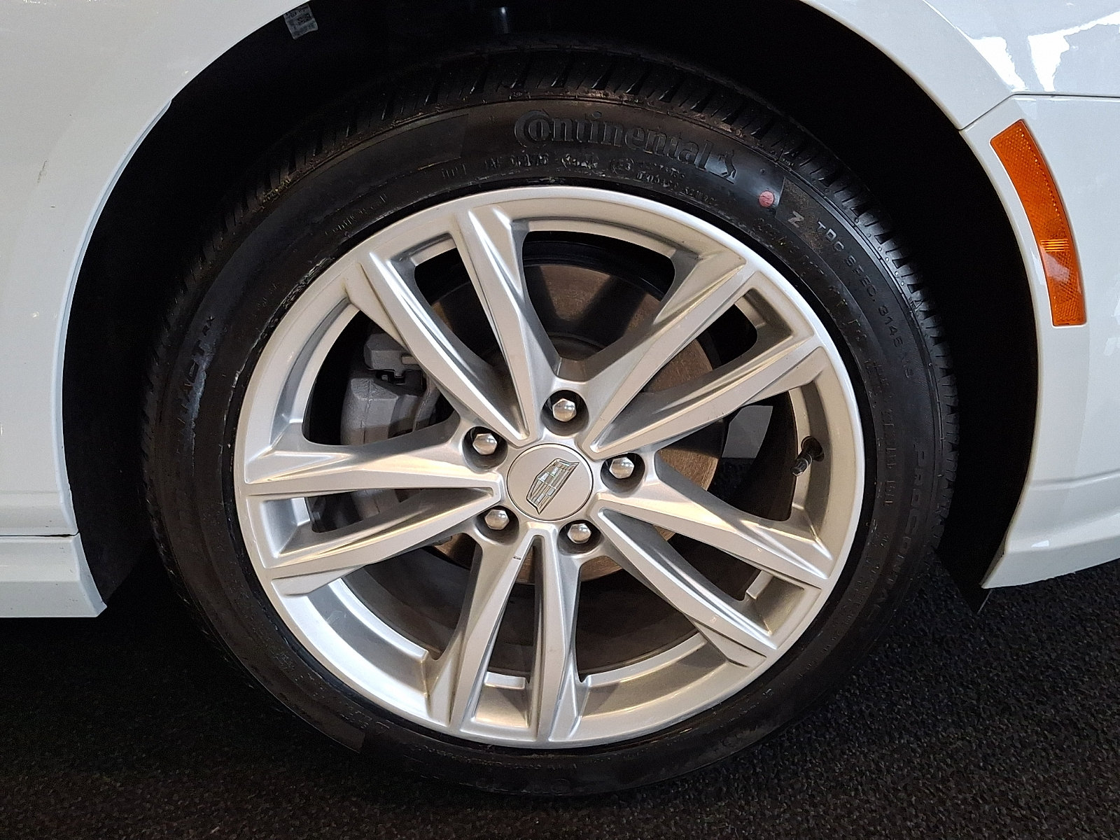 Used 2026 Cadillac CT4 Luxury w/ Sun And Sound Package AWD/4WD image 8