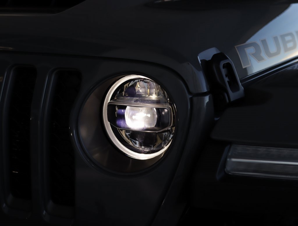 Used 2021 Jeep Wrangler Unlimited Rubicon w/ Trailer Tow Package image 45