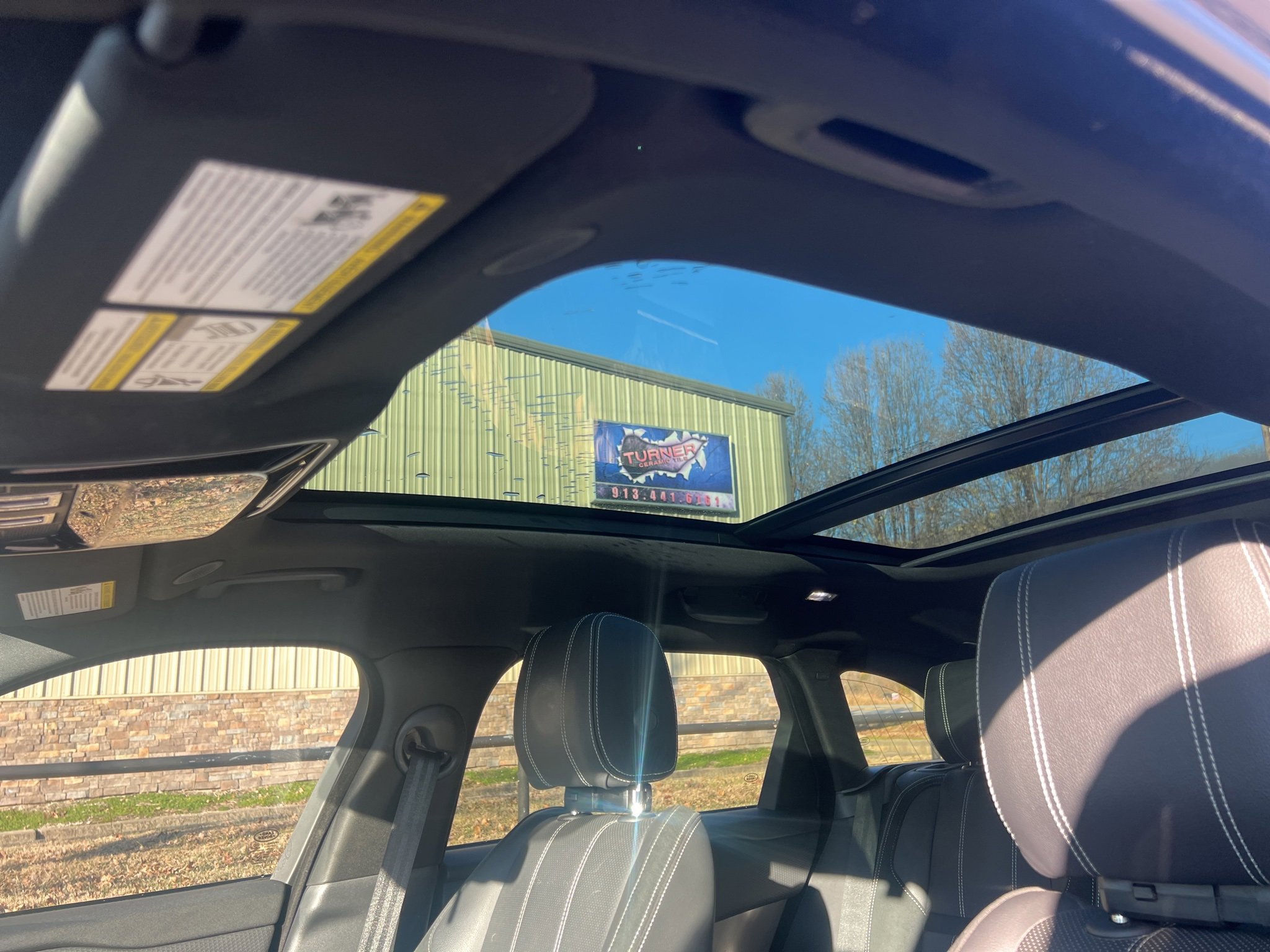 Used 2022 Land Rover Range Rover Velar S image 13