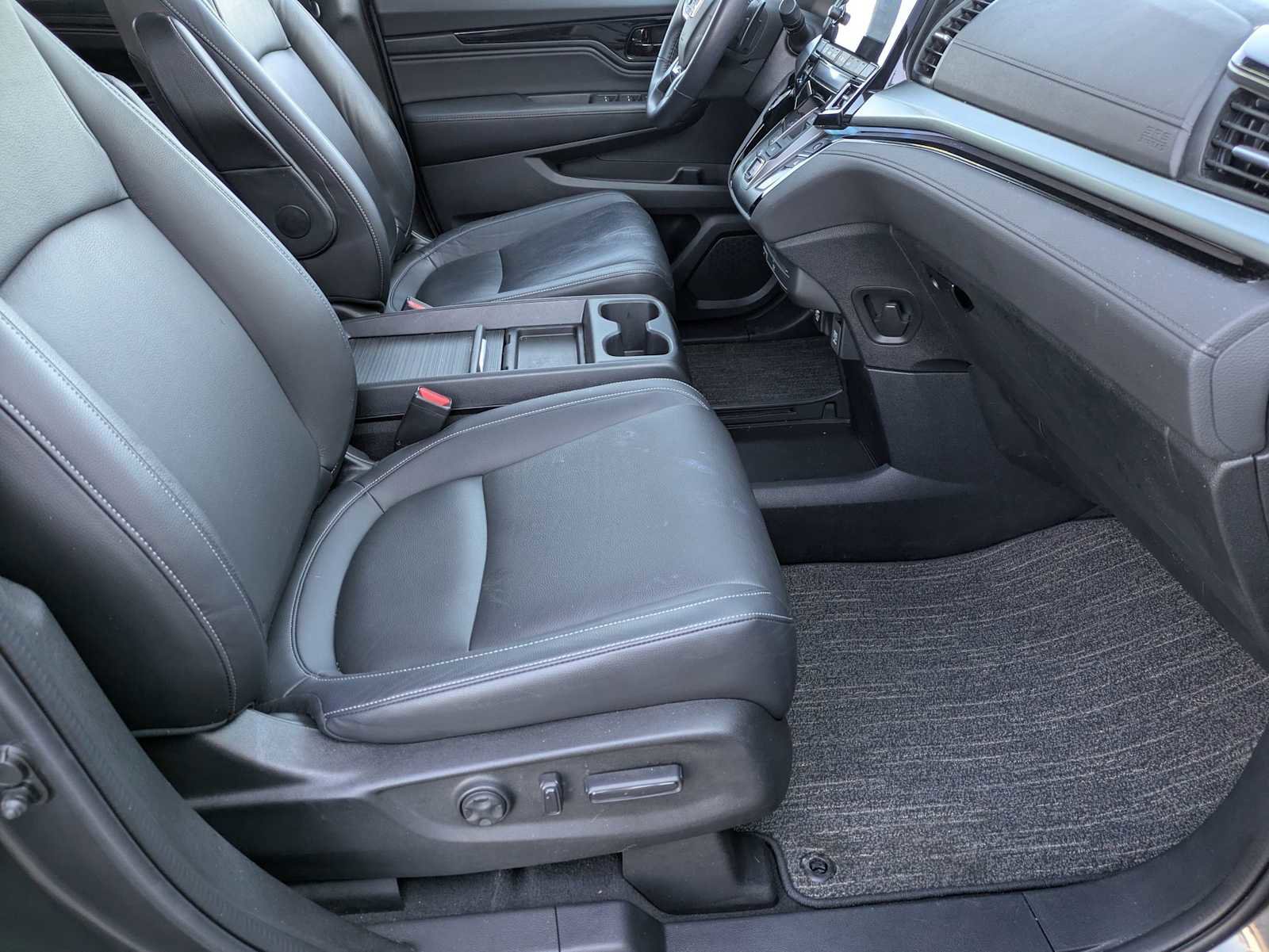 Certified 2023 Honda Odyssey Touring image 22