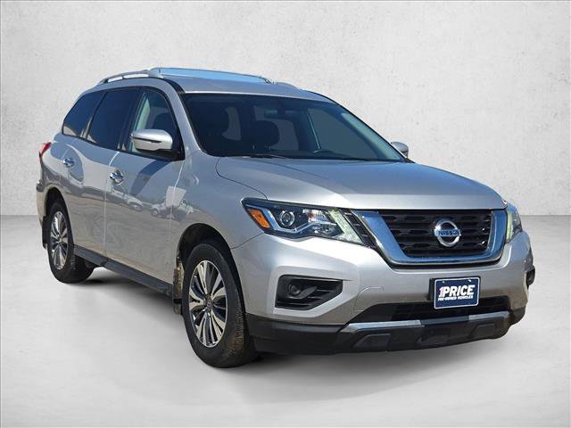 Used 2020 Nissan Pathfinder S FWD image 3