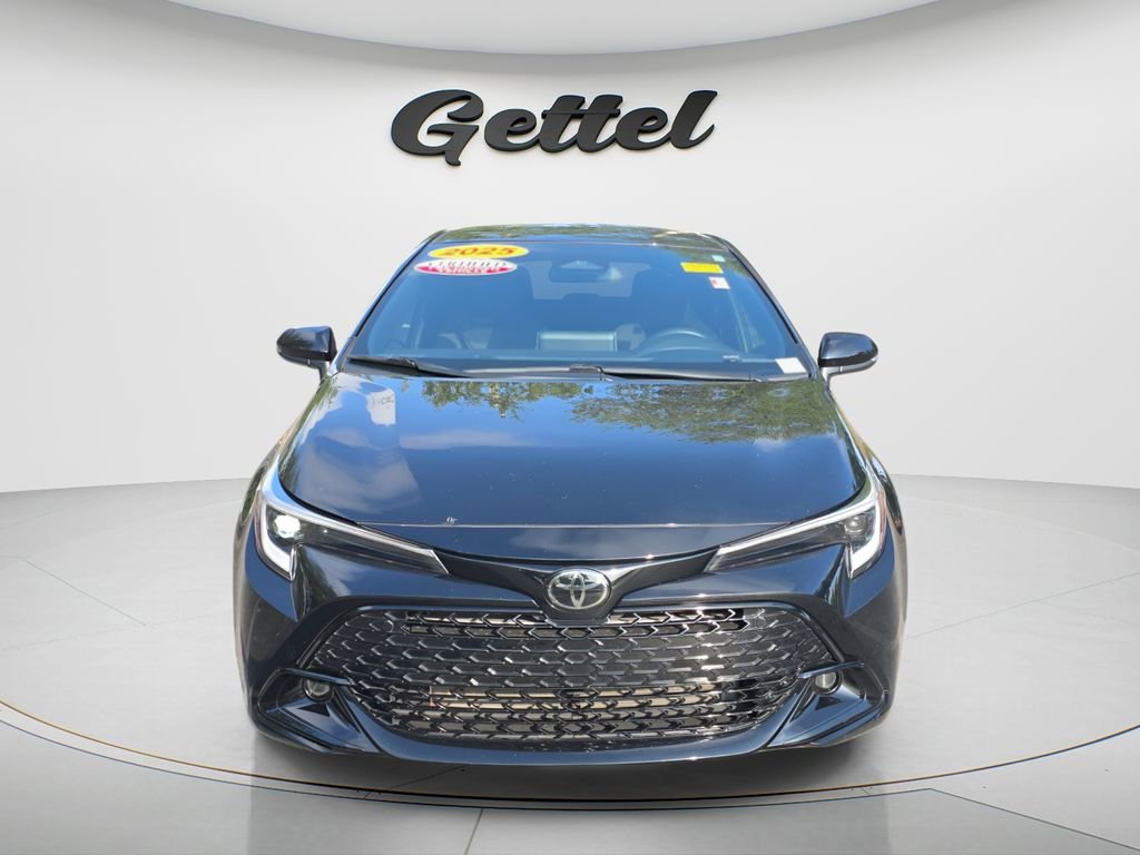 Used 2025 Toyota Corolla SE FWD image 2