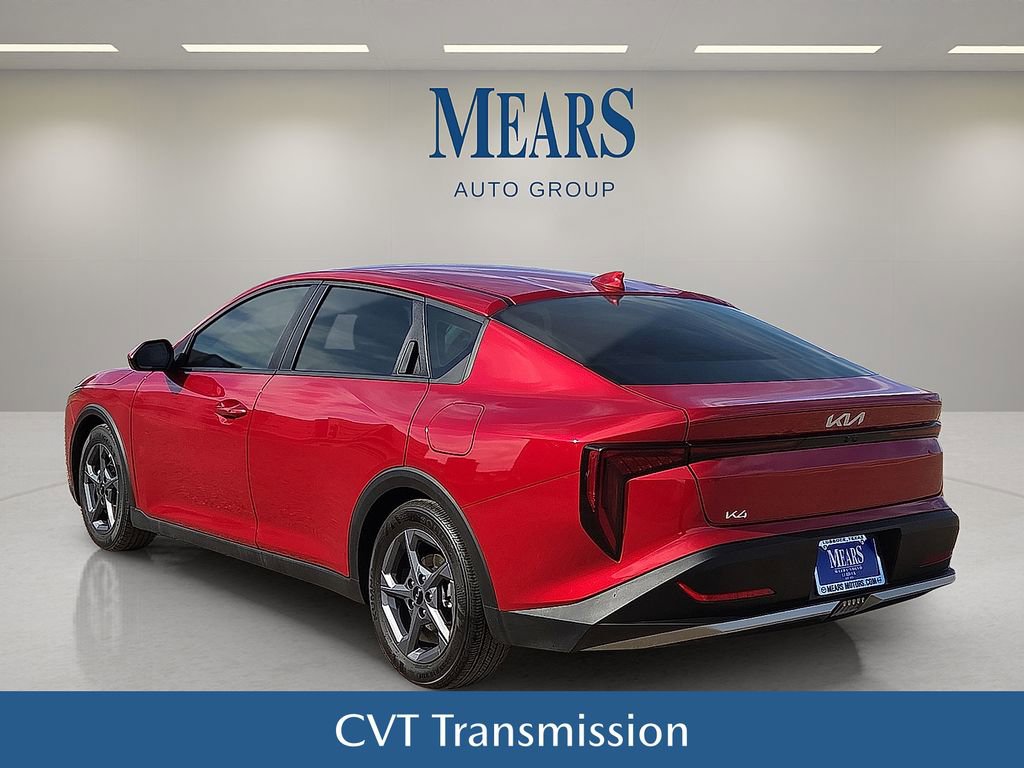 Used 2025 Kia K4 LXS image 4