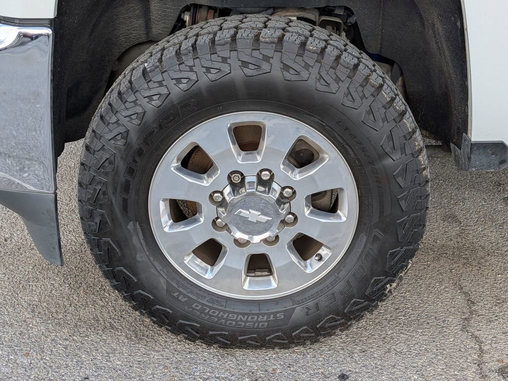 Used 2018 Chevrolet Silverado 3500 LTZ w/ Duramax Plus Package image 11