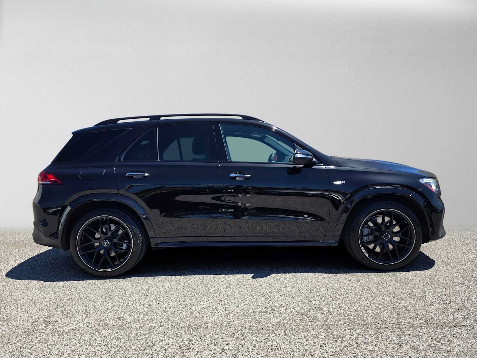 Used 2021 Mercedes-Benz GLE 53 AMG 4MATIC image 2