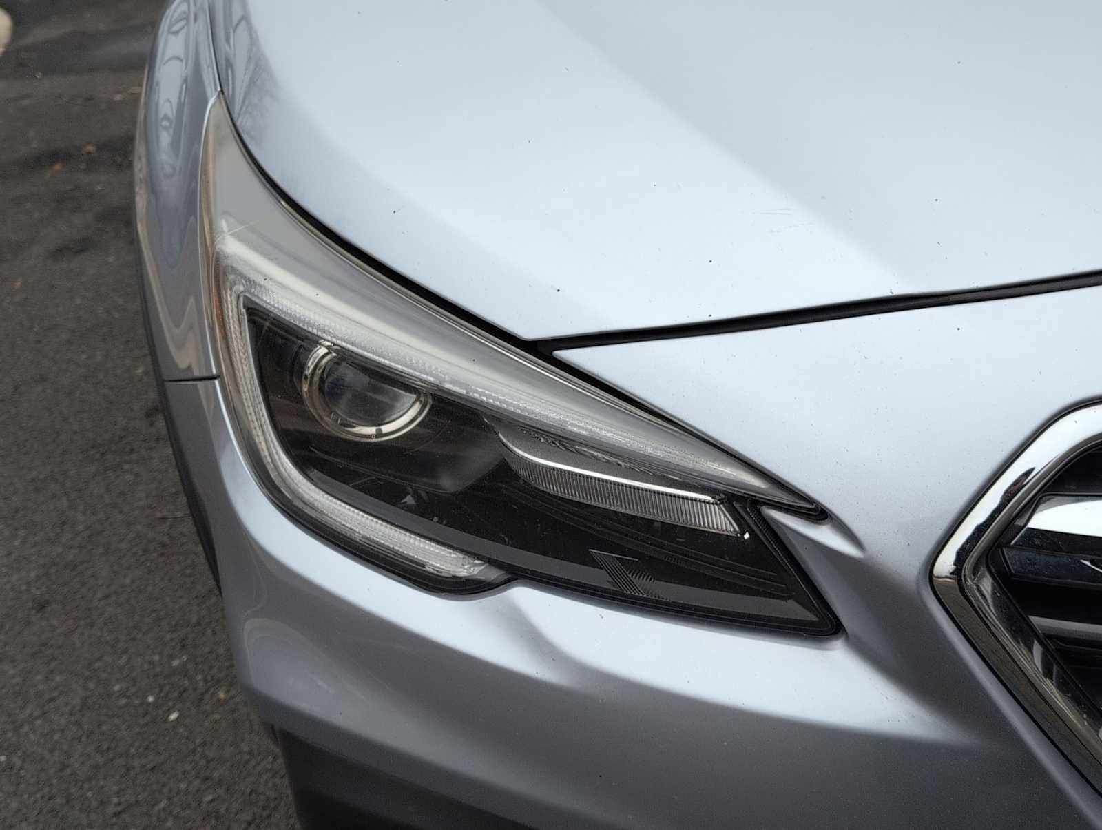 Used 2018 Subaru Outback 2.5i Limited image 11