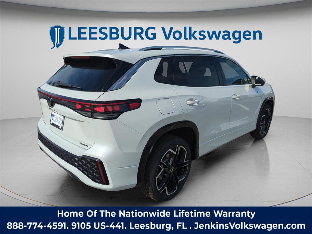 Used 2026 Volkswagen Tiguan SEL R-Line image 6