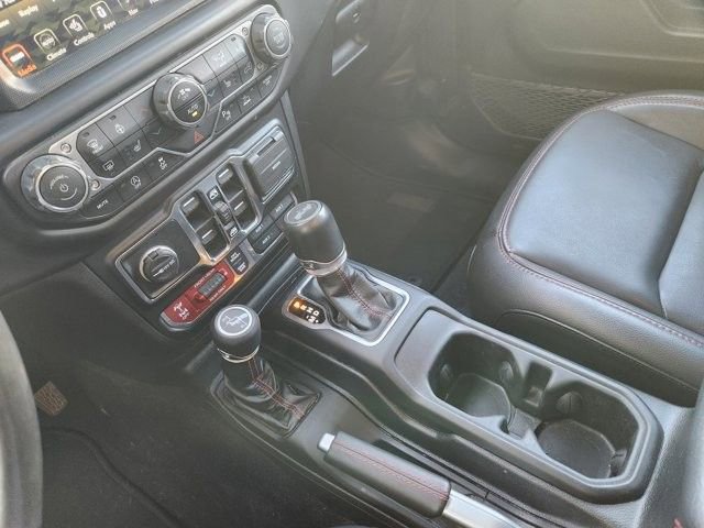 Used 2022 Jeep Wrangler Unlimited Rubicon w/ Steel Bumper Group image 18