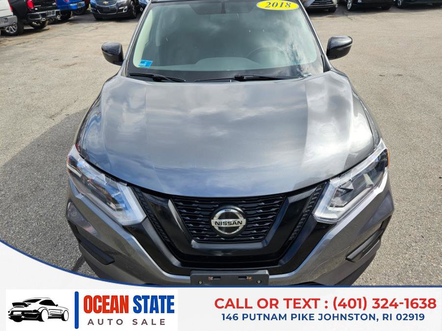 Used 2018 Nissan Rogue SV image 9