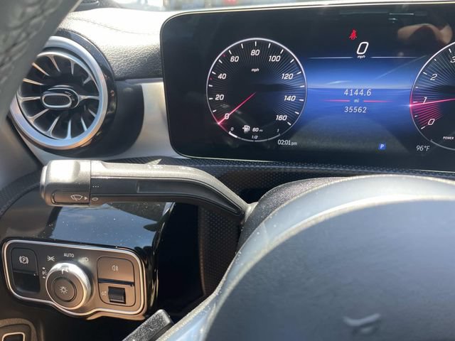 Used 2025 Mercedes-Benz CLA 250 4MATIC image 34