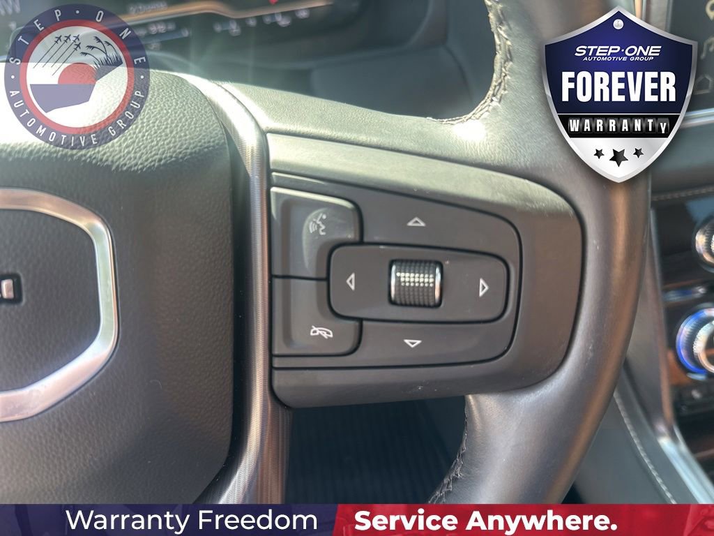 Used 2024 GMC Yukon Denali Ultimate AWD/4WD image 34