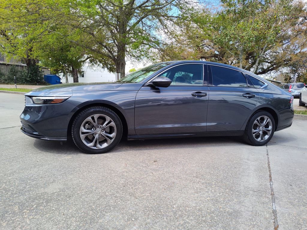 Used 2023 Honda Accord EX-L image 3