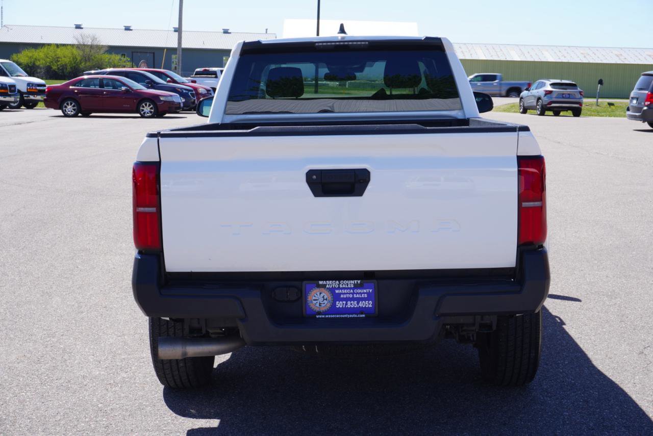 Used 2024 Toyota Tacoma SR RWD image 4