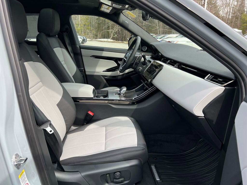 New 2026 Land Rover Range Rover Evoque Dynamic SE image 29