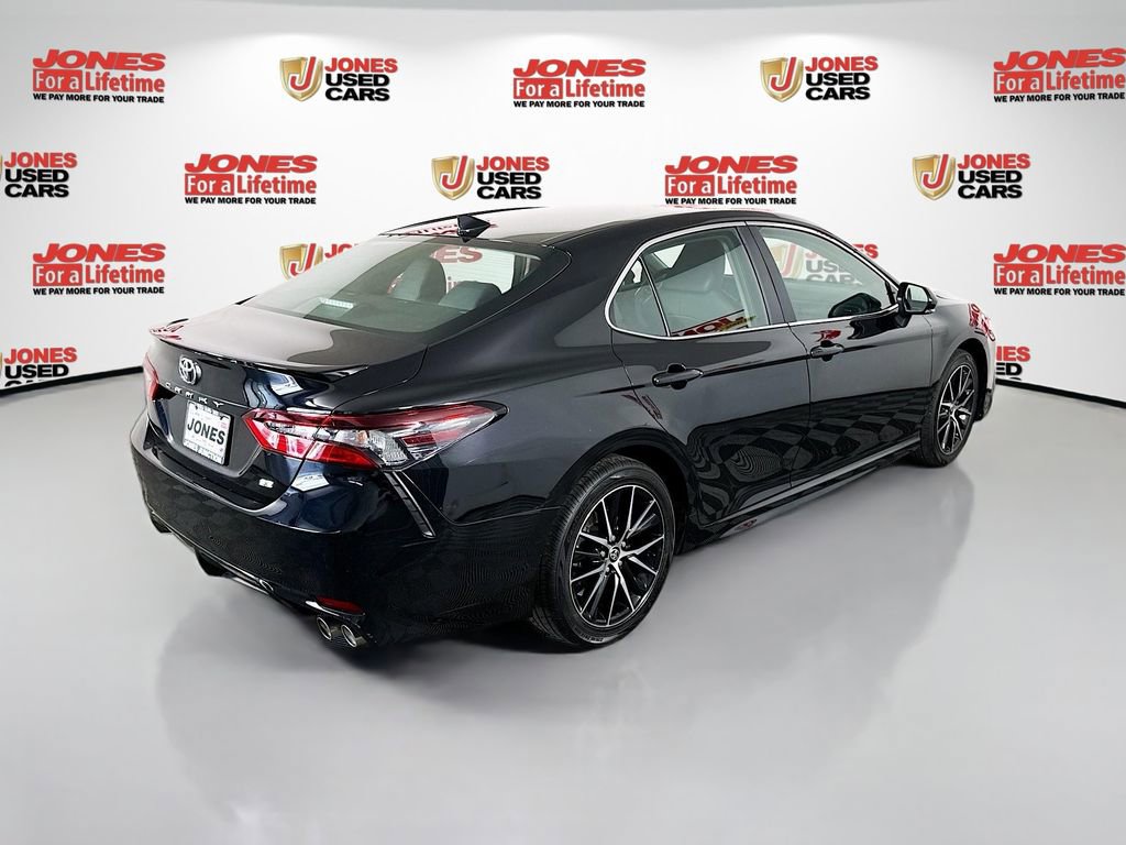 Certified 2024 Toyota Camry SE FWD image 15