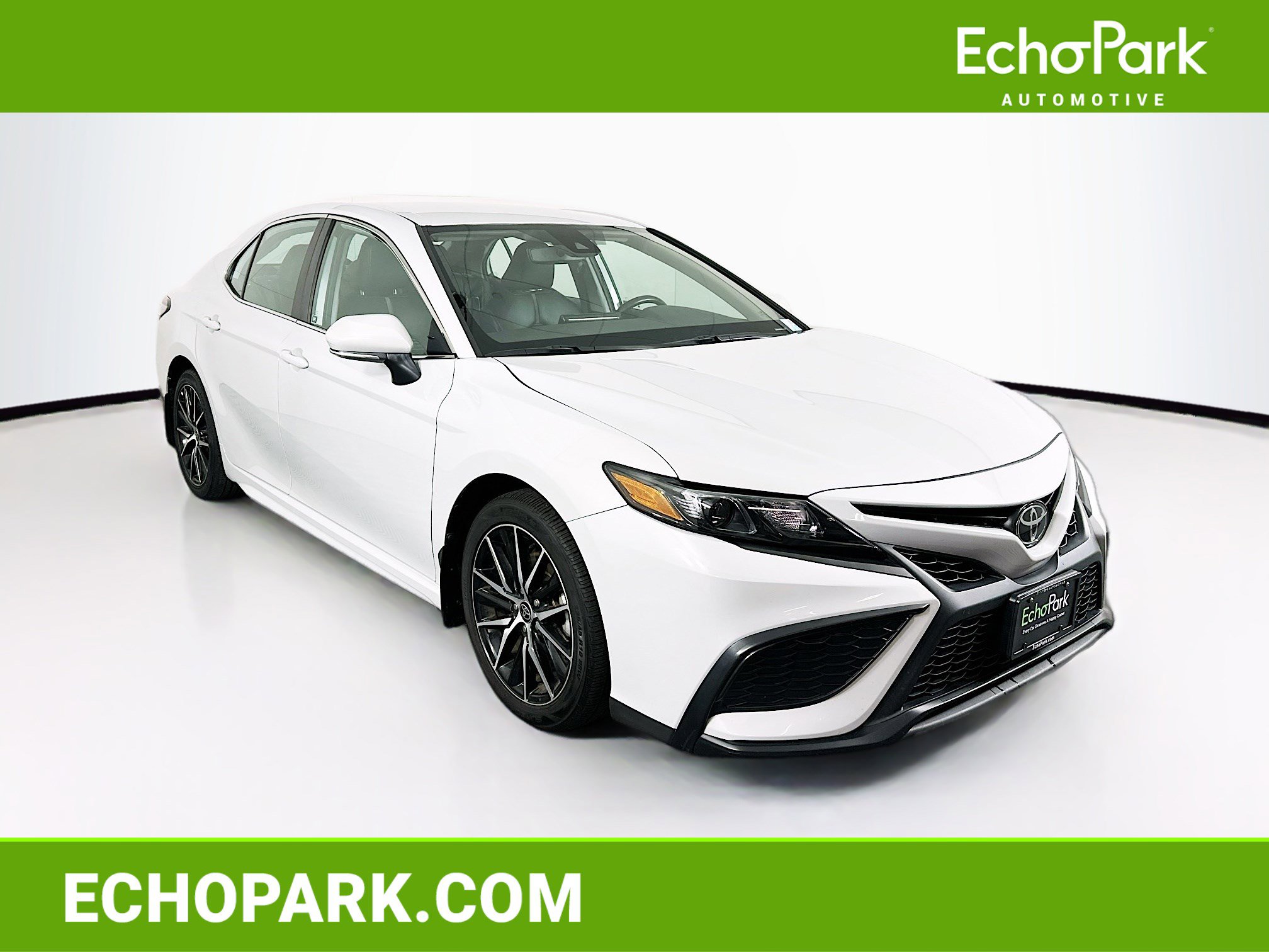 Used 2023 Toyota Camry SE