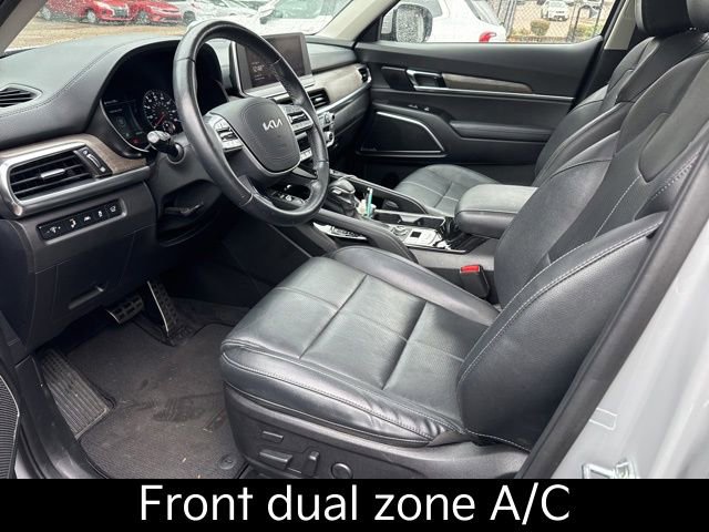 Certified 2022 Kia Telluride SX w/ Nightfall Edition Package image 14