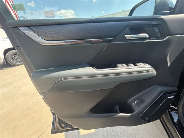 Used 2024 GMC Acadia AT4 w/ Super Cruise Package image 13