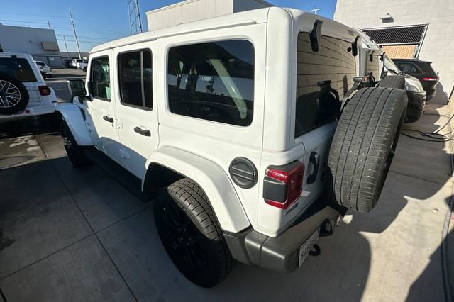 Used 2021 Jeep Wrangler Unlimited Sahara w/ Cold Weather Group image 6
