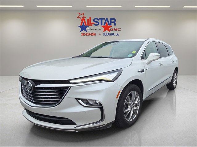 Used 2023 Buick Enclave Essence w/ Experience Buick Package image 3