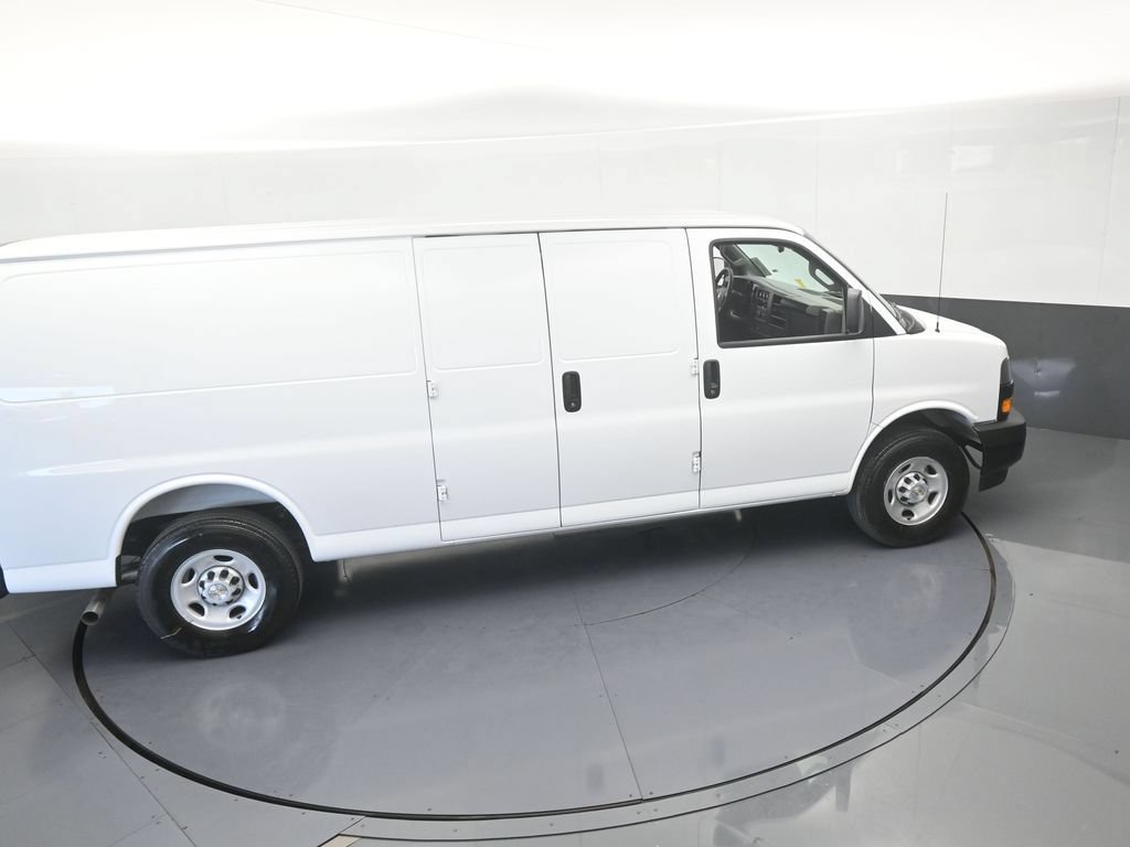 New 2026 Chevrolet Express 2500 Extended w/ Driver Convenience Package RWD image 43