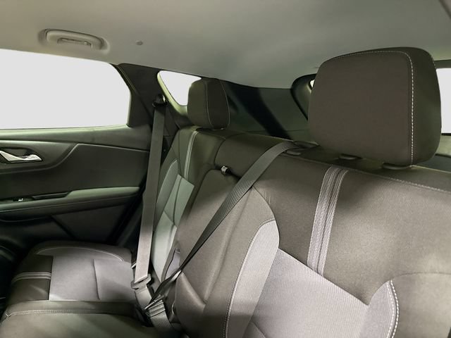 New 2026 Chevrolet Blazer LT w/ Convenience Package FWD image 26
